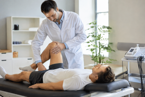 Assurance professionnelle kinésithérapeute : garanties, obligations et tarifs